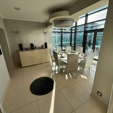 Apartament Marque De