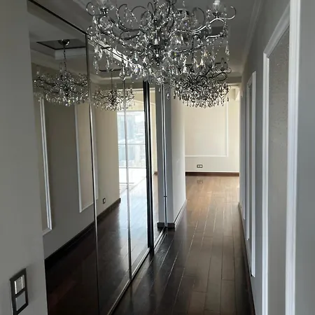 Marque De * Bucarest