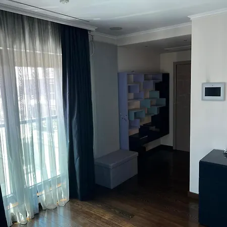 Apartment Marque De Bucharest