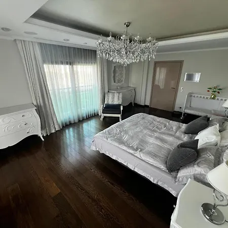 Apartment Marque De