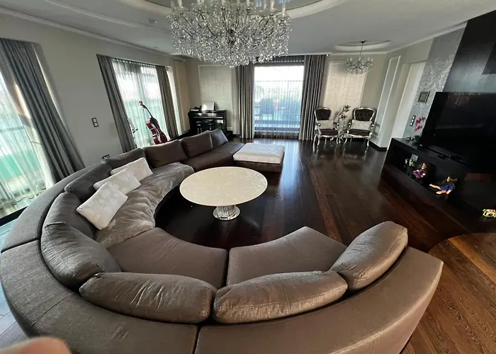 Apartment Marque De *